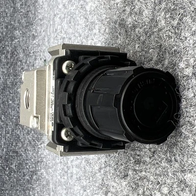 Used SMC AR25-N02H-Z Air Pressure Regulators California US | Davliegogo LLC #1705357