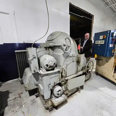 GLEASON 16 BEVEL GEAR GENERATORS SPIRAL | Piselli Enterprises (8)