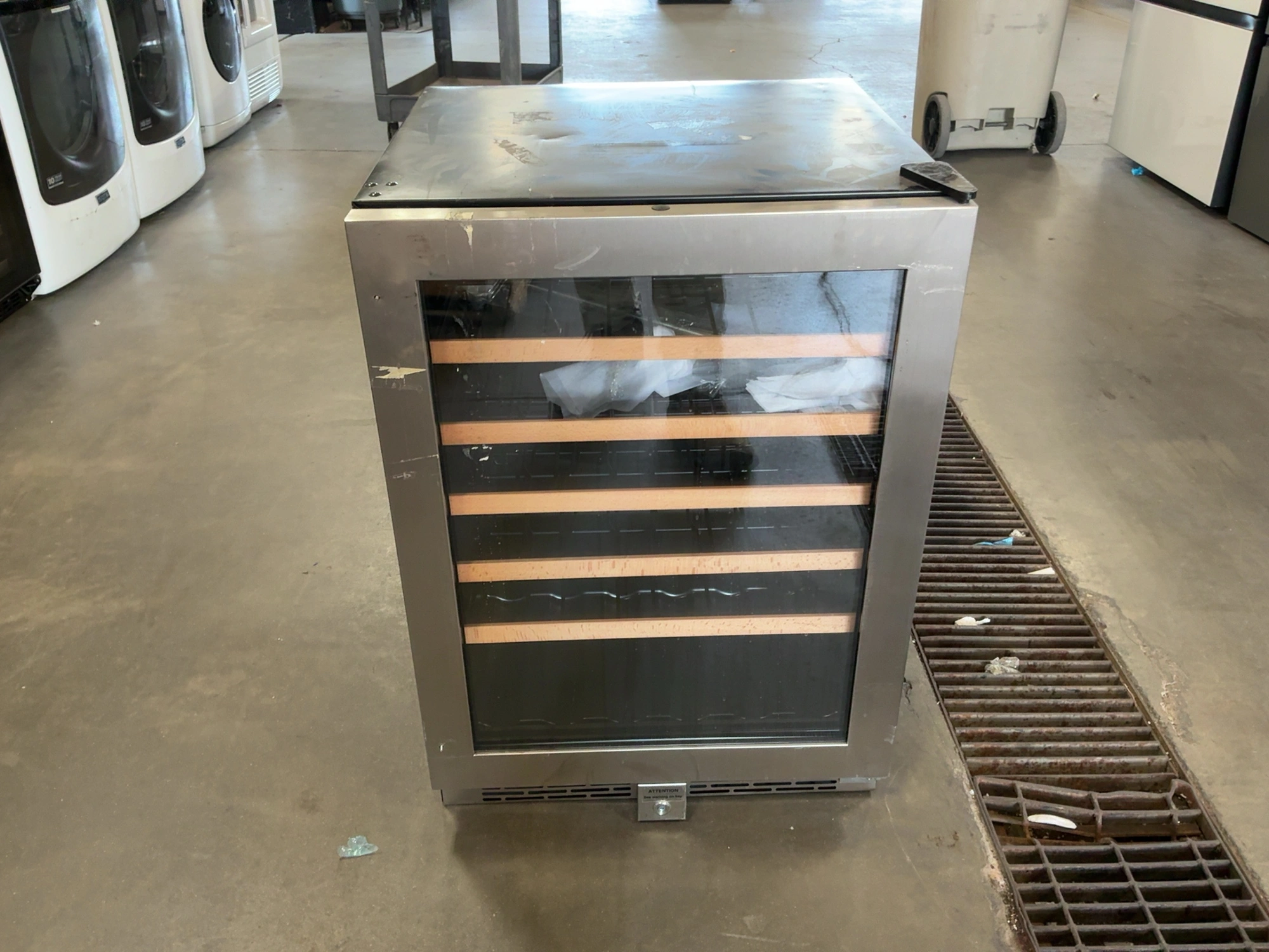 Used VINOTEMP VT-51SZ01SS Bottle Coolers Michigan US | Miedema Asset Management Group #1761139