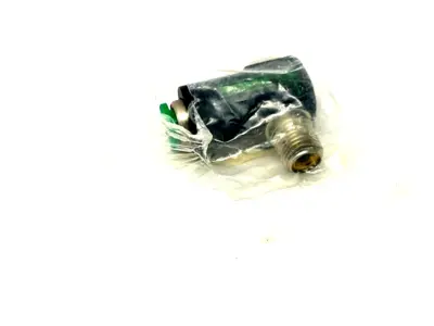 NEW NUMATICS 360-DEG SWIVEL FLOW CONTROL VALVE FITTING 1/4" NPT, 3/8" PTC