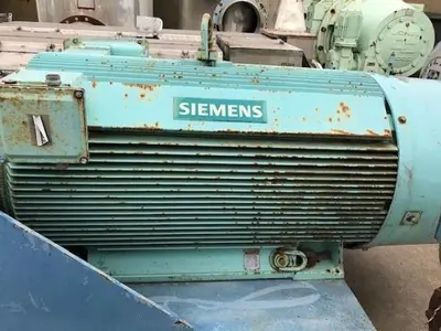 Siemens 300 HP 712 RPM Motor