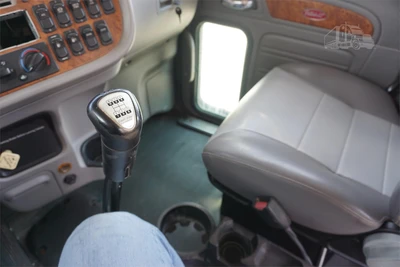 Used 2009 PETERBILT 367 Service & Utility Trucks Texas US | Roll Off Truck World #1491938