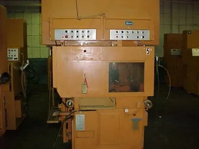 1982 BRYANT 45M GRINDERS, CHUCKING | GCH Machinery (1)