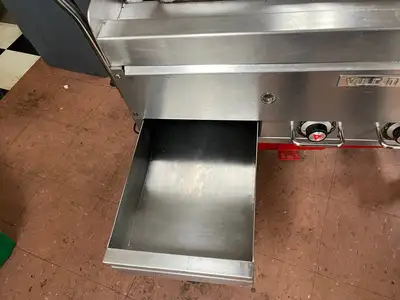 Used Vulcan Used Vulcan VIG36-R301 Thermostatic Natural Gas 36" Flat Top Griddle with 1" Chrome Plate Commercial Flat Top Griddles Illinois US | Falcon Restaurant Supply #1376046