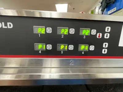 Used Carter Hoffmann Used Carter Hoffmann VCNH3W25 Crisp N Hold Heated Food Warming Cabinet 120V Hot Food Warming, Holding, & Transport Cabinets Illinois US | Falcon Restaurant Supply #1376140