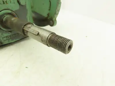 Boston Gear F713-30-B5-G-T3 Gearbox 30:1 Ratio 58rpm 56C Threaded Output Shaft