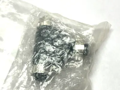 BCC0AA7 | Balluff  Tee Connector BCC A315-A315-A315-T0023-000 - New