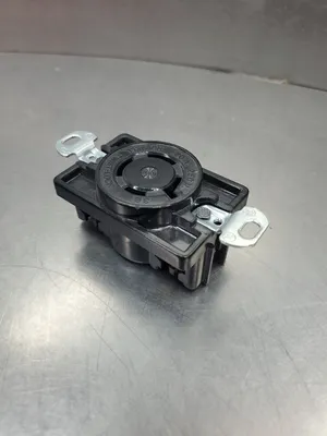 HUBBELL TWIST-LOCK 20A 250V RECEPTACLE. 4B-37