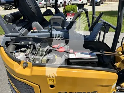 USED 2021 XCMG XE27U