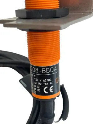 NEW IFM EFECTOR IG-2008-BBOA IG0331 PROXIMITY SENSOR IG2008BBOA IG0331