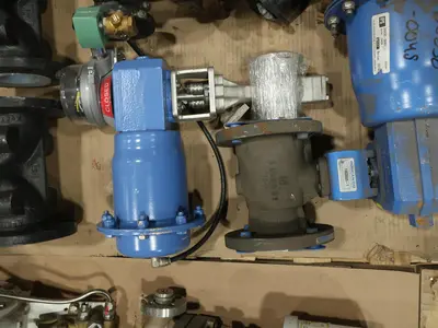 4 PALLETS OF ASSORTED VALVES