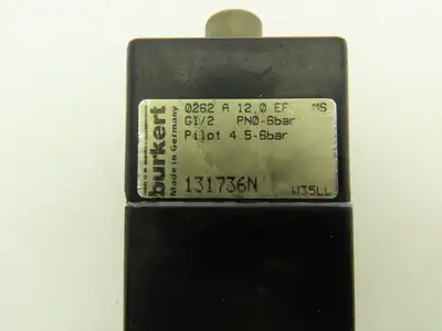 Burkert 131736N Pneumatically Operated Valve 2 Position 2 Way 65-87psi 1/2" NPT