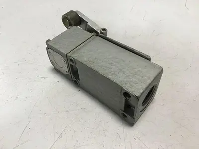 USED TELEMECANIQUE C2JK05