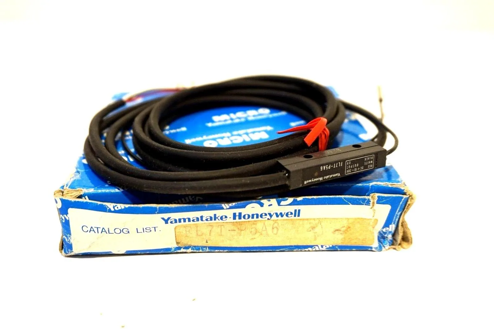 NEW YAMATAKE HONEYWELL FL7T-P5A6 PROXIMITY SWITCH FL7TP5A6