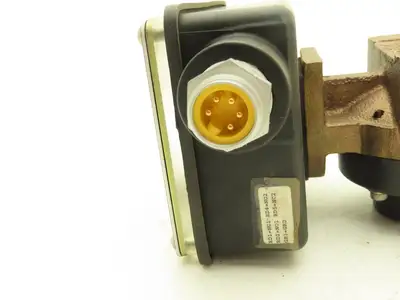 UFM WVS6GM-6-A3WR-PC5-4.5D Universal Flow Meter Type 4 Monitor 3/4" NPT 3 Wire