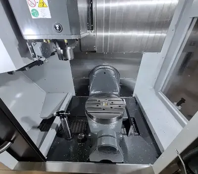 Used 2025 HAAS UMC-500SS Universal Machining Centers Illinois US | Machinery Marketing International #1404103