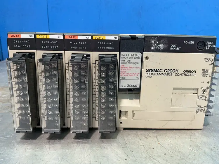 Used OMRON CPU01 Programmable Logic Controllers Ohio US | HGR 24 #1345388