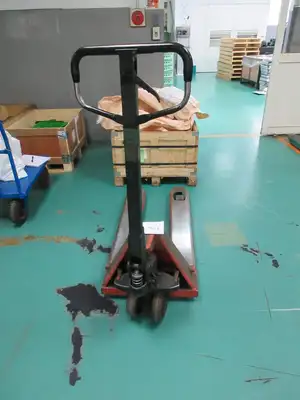 Used _UNKNOWN_ _UNKNOWN_ Pallet Trucks TW | Apex Group #1551777