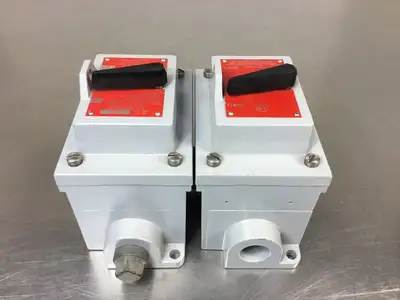 ALLEN BRADLEY 600-TEX9 / C Manual Starting Switch 4B