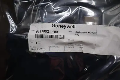 NEW HONEYWELL 51198821-100 UPGRADE KIT UNIVERSAL UDHP CPU STOCK G61