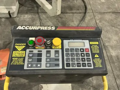 320 TON X 10' ACCURPRESS MODEL #732010 ADVANTAGE HYDRAULIC PRESS BRAKE, W/ ETS 3000 CONTROLS, NEW 2010: YOBRO #24910