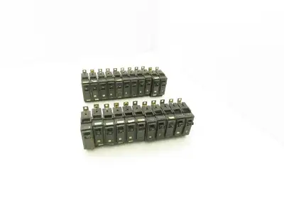 General Electric TQB1120 Circuit Breaker 1-Pole 20A Bolt-On 120/240V Lot of 22