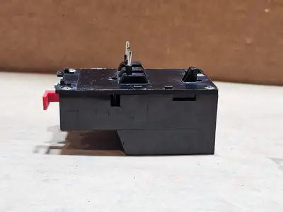 Used TELEMECANIQUE LR1-D09 308 Misc Electrical & Power Parts British Columbia CA | Lenmark #1438996