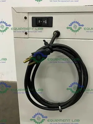 USED BARNSTEAD/THERMOLYNE I42045 TYPE 42000 GENERAL PURPOSE INCUBATOR +70°C 120V