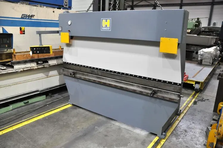 Used HACO PPB 135 TON X 3100 MM Press Brakes | Apt International N.V #373000