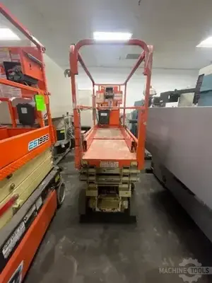USED 2018 JLG 1930ES