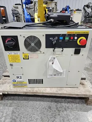 USED FANUC M-710IC/70