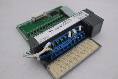 Allen Bradley 1746-IV16 SLC 500 SER C Input Module AB STOCK K-85-D