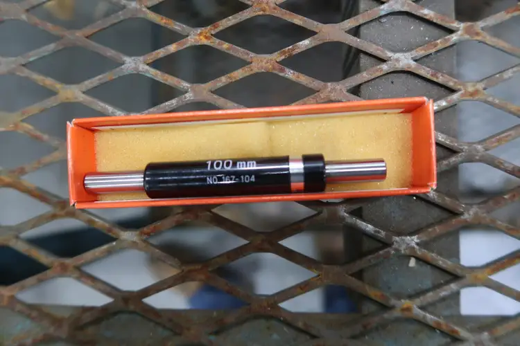 New | in-Stock MITUTOYO 167-104 Power & Hand Tools (Misc) British Columbia CA | Lenmark #279281
