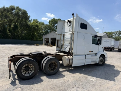Used 2006 VOLVO VNL Conventional trucks Indiana US | Miedema Asset Management Group #1414594