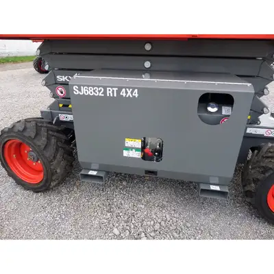New | in-Stock 2018 Skyjack SJ6832RT Scissor Lifters New York US | United Lift #1446636