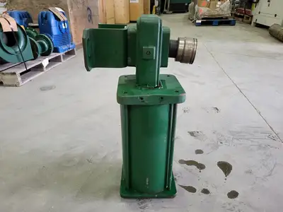 USED FISHER V100-1066SR