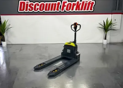 NEW 2025 LIFT HERO SL20L3