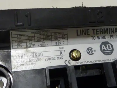 USED ALLEN BRADLEY 1494V-DS30 SER A