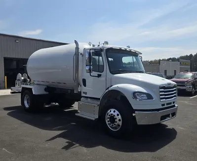 Used 2025 FREIGHTLINER M2 106 WESTMOR PROPANE TANKER Tanker trucks Minnesota US | Carco Truck & Equipment #1539530
