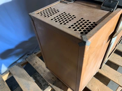 GE AM-2.4/4.16-150/250-3 MagneBlast Circuit Breaker 1200A, 4160V