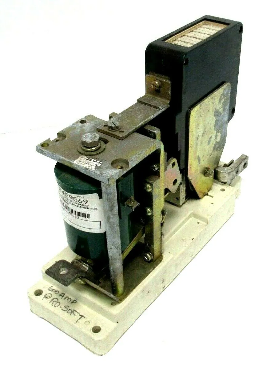 USED GENERAL ELECTRIC DS303A-6A01KXA002XF DC CONTACTOR 600V 600A COIL 230/250VDC