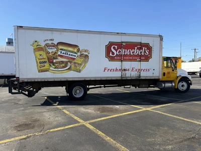 Used 2005 INTERNATIONAL 4300SBA4X2 Box trucks Ohio US | Miedema Asset Management Group #1578047
