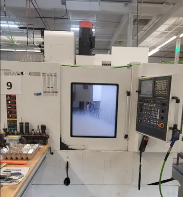 2014 HYUNDAI WIA F400 Vertical Machining Centers | Toolquip, Inc. (1)