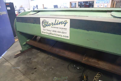 Used DI-ACRO 10FTX1/8IN Power Squaring Shears (Gauge) California US | Sterling Machinery Exchange #1467182