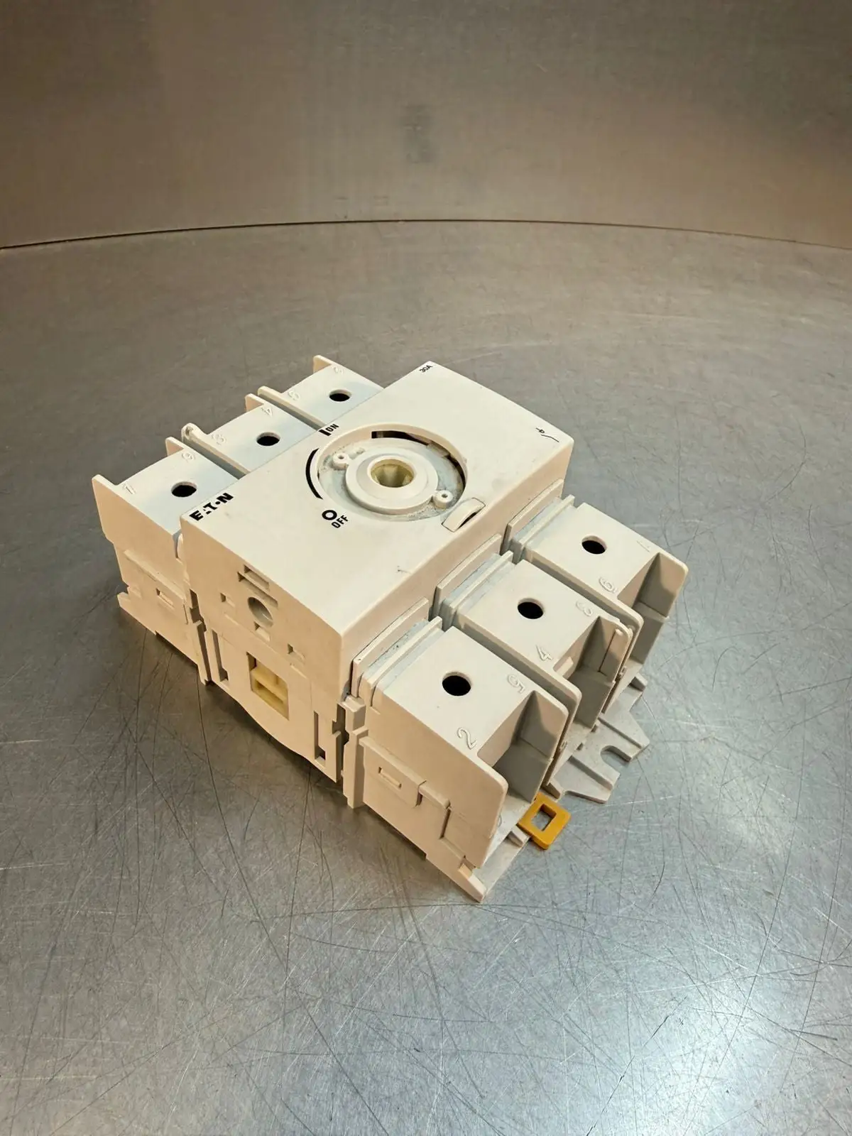 Eaton Corporation R9C3030U / R9C3030U (9.3.4)