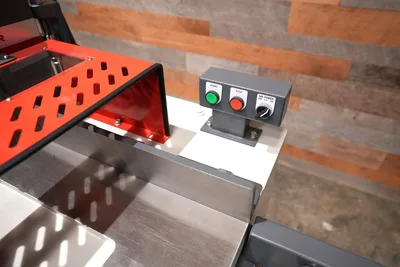 DEMO 2025 (GEN 3) Northtech NT-UCS18L Upcut Saw W/Infeed/Outfeed Tables