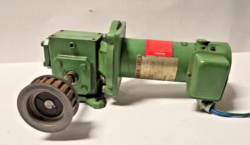 MAGNETEK Electric DC Motor 1/4 HP VARIABLE Speed D038 34357352543-0A