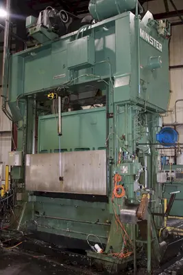 USED 1988 MINSTER 400 TON SSDC PRESS