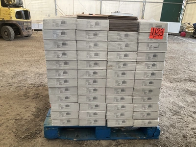 Used AUTUMN VALLEY OAK Flooring, Windows, and Doors Michigan US | Miedema Asset Management Group #1325719