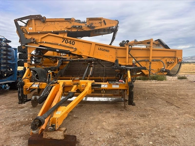 Used _UNKNOWN_ _UNKNOWN_ Self-propelled Harvesters Idaho US | Tri-Steel Manufacturing #1557207
